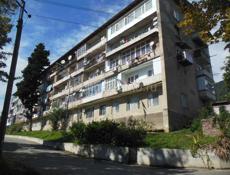 Сдам однокомнатную квартиру район водопада 