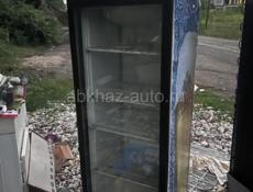 Витринный холодильник 