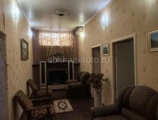 Продается часть дома на улице Басария в центре Сухума 🏡