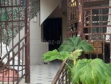 Продается часть дома на улице Басария в центре Сухума 🏡