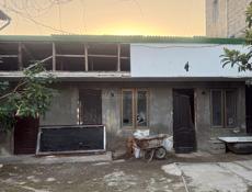 Продается часть дома на улице Басария в центре Сухума 🏡