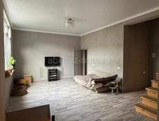 Продажа квартиры в историческом здании на ул. Лакоба, г. Сухум