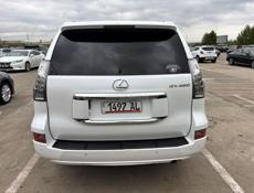 Lexus GX