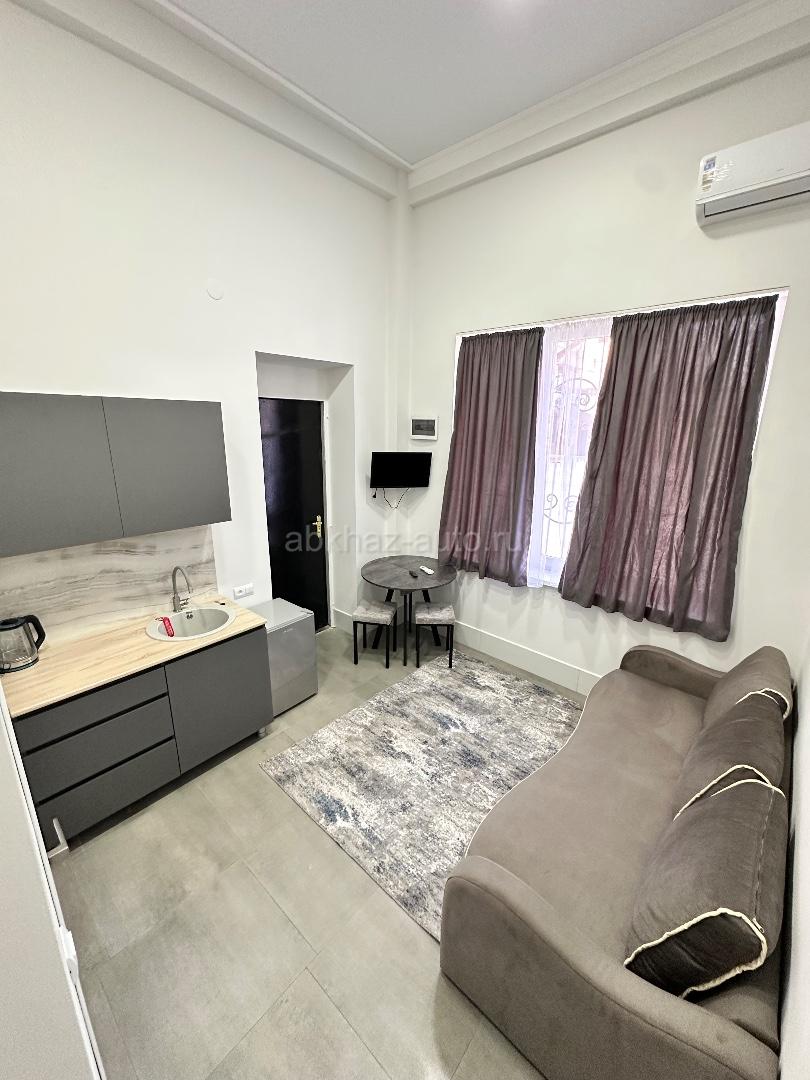 Сдаю студию квартиру 