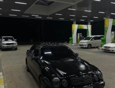 Mercedes-Benz E-Класс