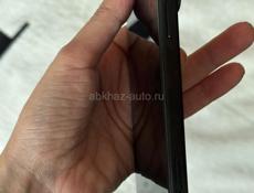 Айфон XR в корпусе 16 АКБ новый 100% 64гб Работает хорошо динамик чуть нижний плохо слышно. Ватсап +79407339935