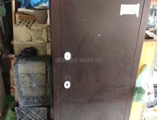 Продаю дверь