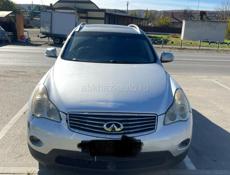 Infiniti QX56