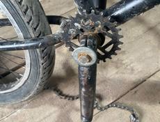 Продаю bmx всё по телефону либо ватсап торг не много