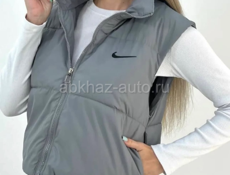 Женская одежда 