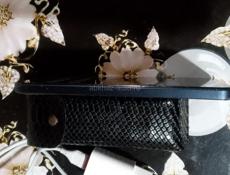 Продаётся совершенно новый телефон 