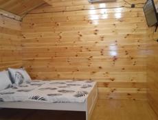 Дом ( деревянный коттедж)