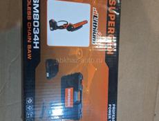 пила аккумуляторная