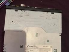 Пионер магнитола и усилитель 4-х канальный. Ватсап +79407339935