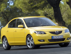 Лобовое стекло Mazda 3 2003