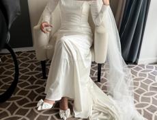 Продаю свадебное платье ( по всем вопросам звонить +79409715555 )