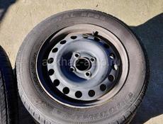Диски с шинами 
