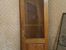 Срочно продают двери в отличном состояний