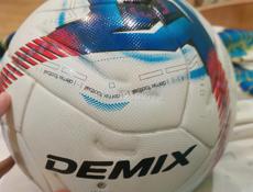 Мяч demix