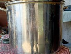 Кастрюля 10л. в отличном состоянии!