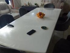 Продам новый стол