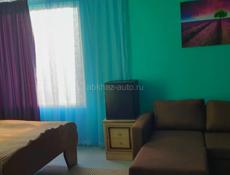 Сдам двух этажный дом до лета