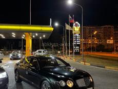 Bentley Continental Flying Spur