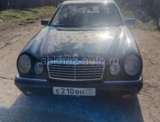 Mercedes-Benz E-Класс