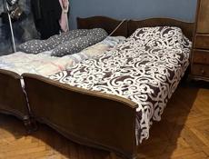 Антикварная спальня 