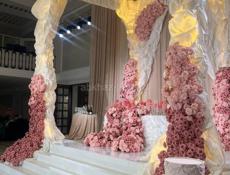 Искусственные цветы  