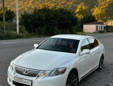 Lexus GS
