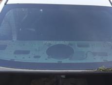 лобовое заднее 