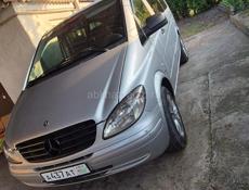 Mercedes-Benz Viano
