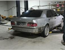 Mercedes-Benz E-Класс