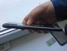 Продам телефон 11 айфон на 128 мб 