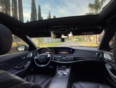 Mercedes-Benz S-Класс