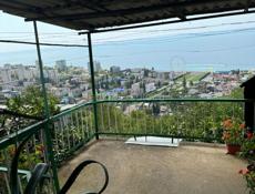 Продам дом и 7 соток