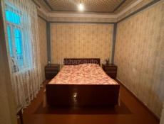 Продам дом и 7 соток