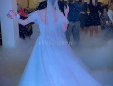 Продается эксклюзивное свадебное платье