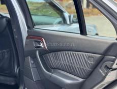 Mercedes-Benz S-Класс