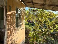 Продается просторный Дом с участком в г.Сухум