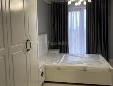 Сдается стильная трехкомнатная квартира в центре Сухума