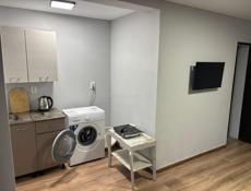 Сдаются апартаменты по ул.Лакоба на длительный срок в частном доме