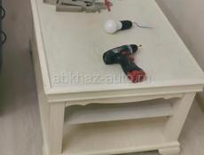 Журнальный столик