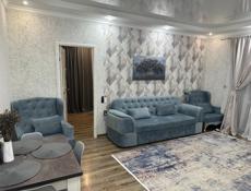 Сухум улица Аргун дом 12 на против школы номер 15 внизу дома Амра банк рядом Абырлыш Универсам это выезд с нового района!!! Этаж 4 подъезд 1 квартира 2 х комнатная большая! Срочна