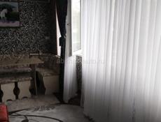 Хорошая квартира с мебелью зайти и жить .