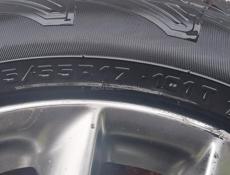 Почти новые ездил два месица.