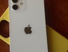 Продаю айфон 12 128 гигабайт АКБ 100