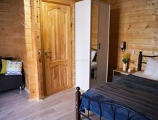 Продается уютный коттеджный комплекс