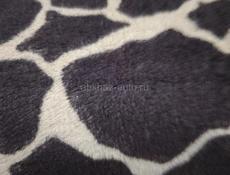 Участок с небольшим строением